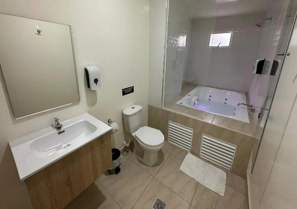 Hotel Opera Medellin (Adults Only)