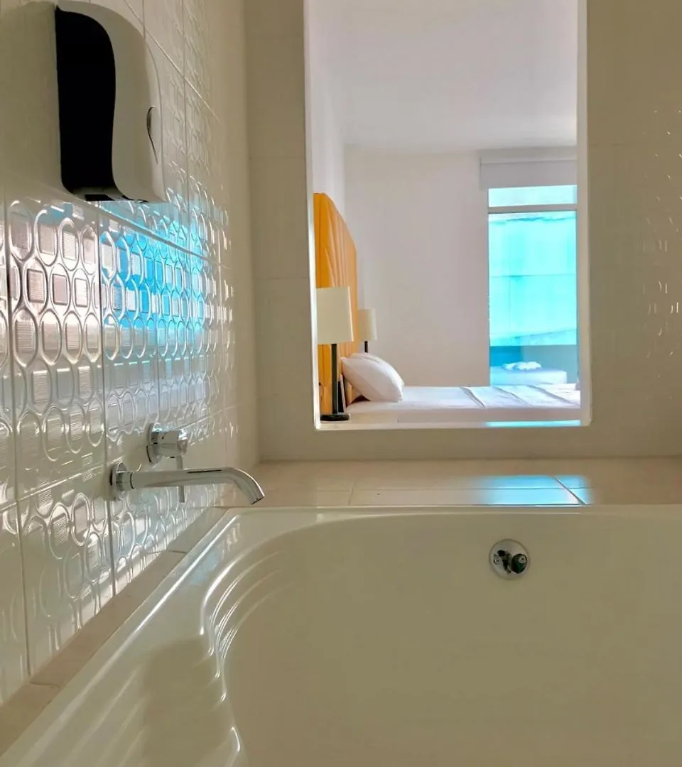 Hotel Opera Medellin (Adults Only)